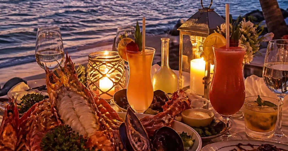 Mandrem Nightlife Guide: Best Beach Bars, Cafes & Evening Entertainment