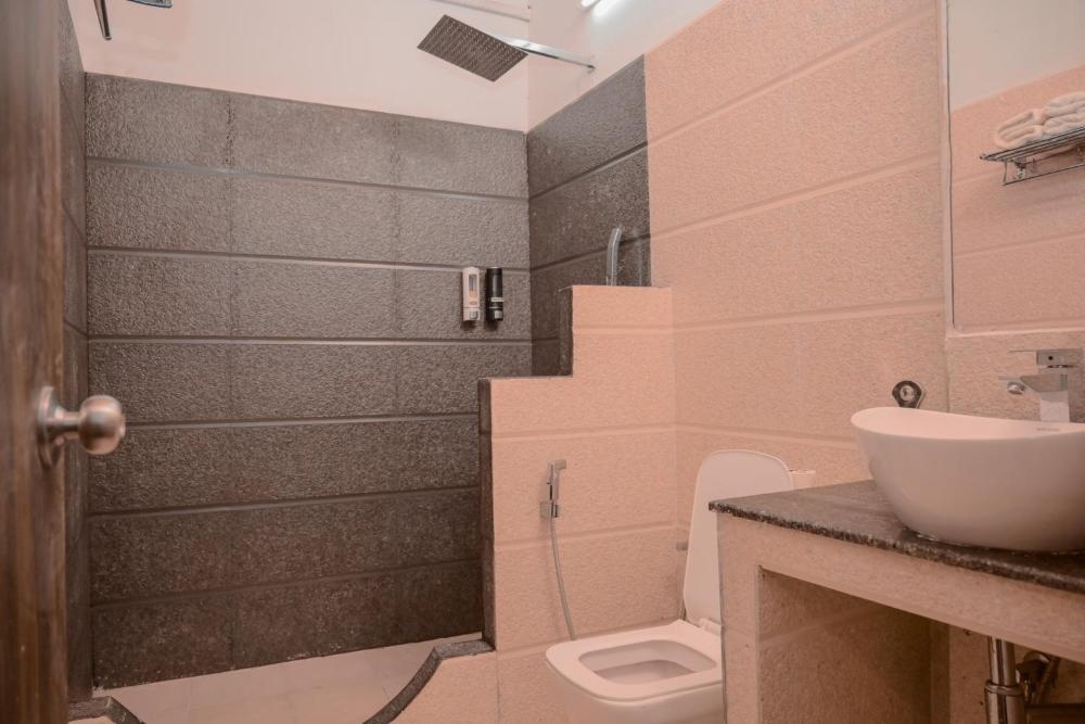 Amadi Beach Front Resort