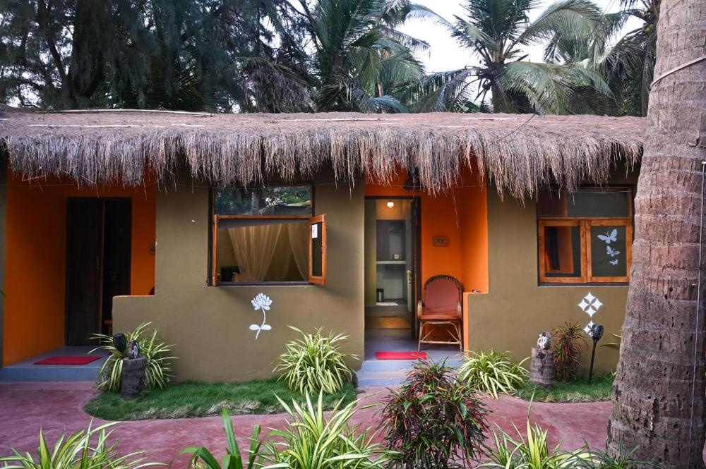 Amadi Beach Front Resort